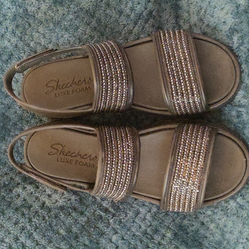 Skechers Foamies black size 9 sandals